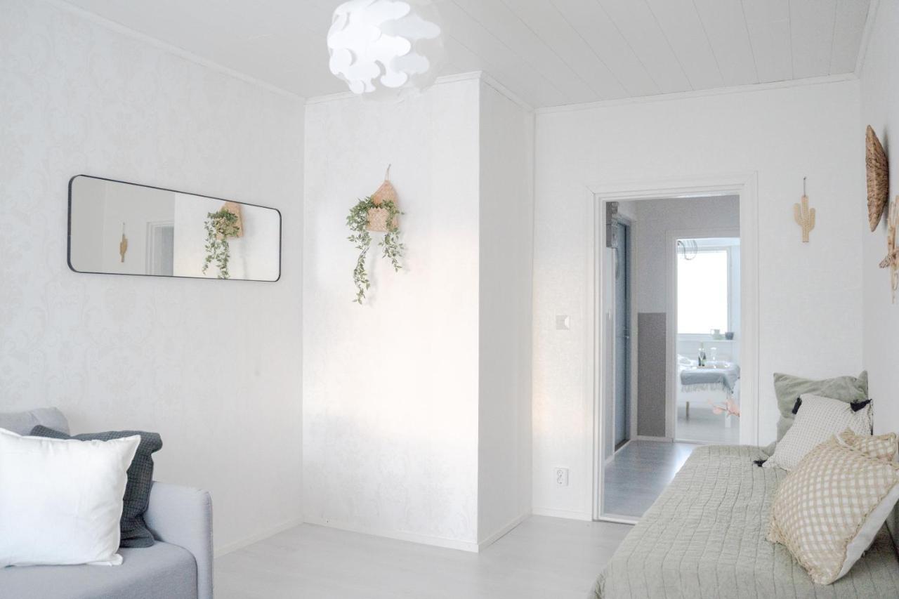 West Coast Hideaway Apartment Jakobstad Bagian luar foto